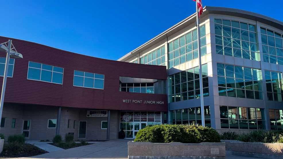West Point Junior High: Lockdown lifts at West Point Junior High after deputies investigate threat